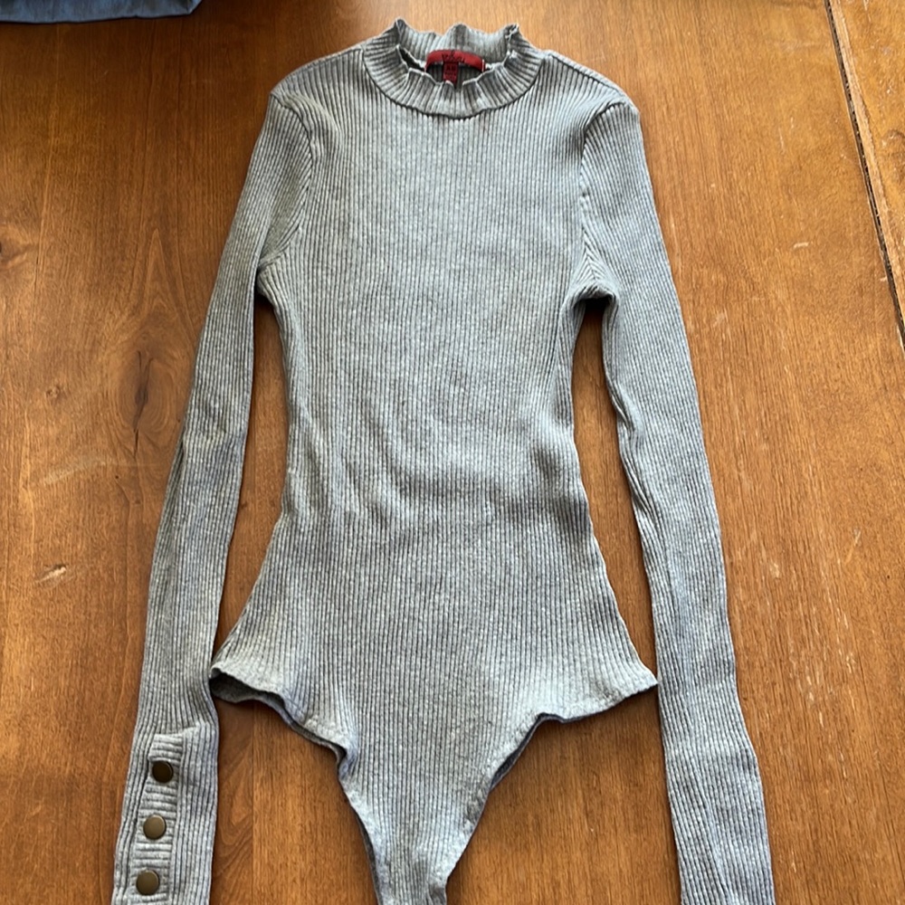 Jr bodysuit